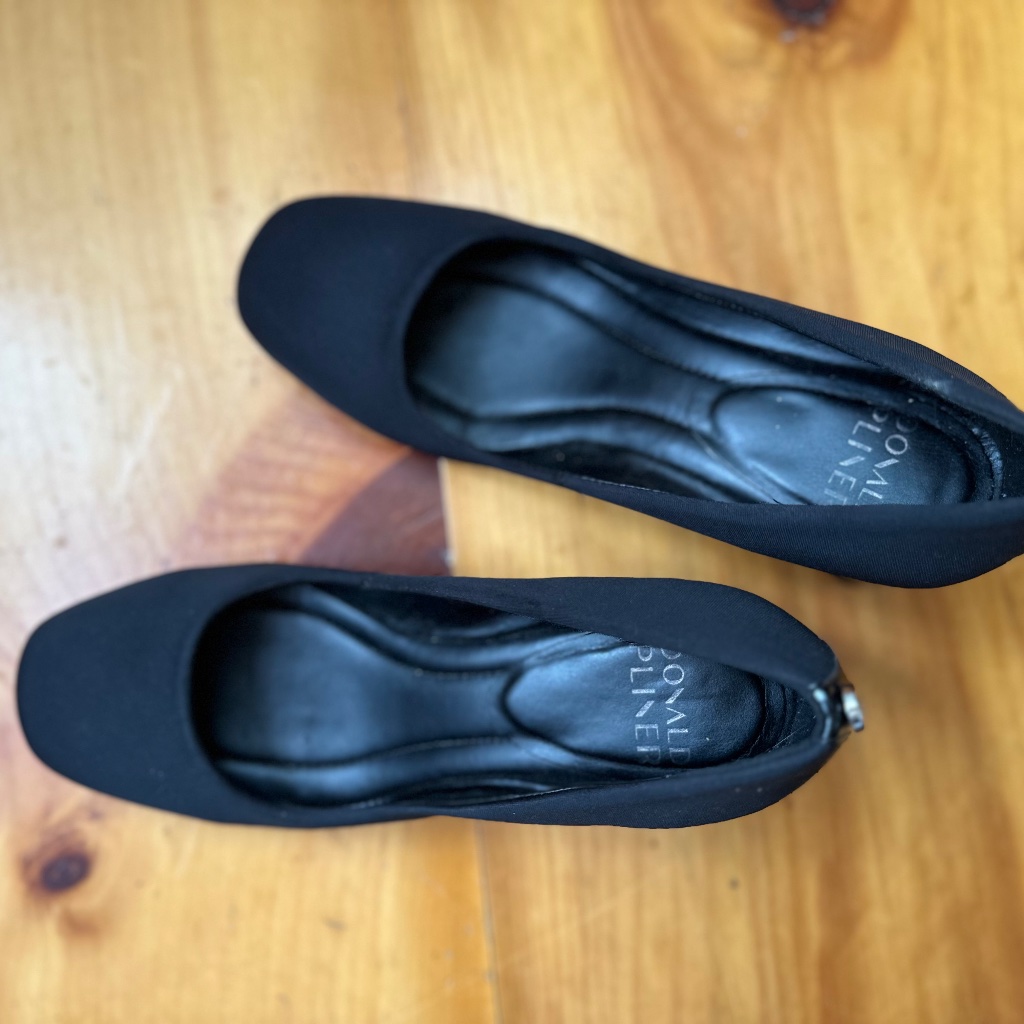 Donald Pliner Fabric/Patent Pump With 2.25" Heel